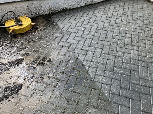driveway-cleaning-13