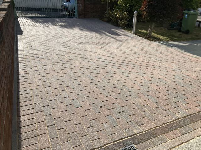 driveway-cleaning-9