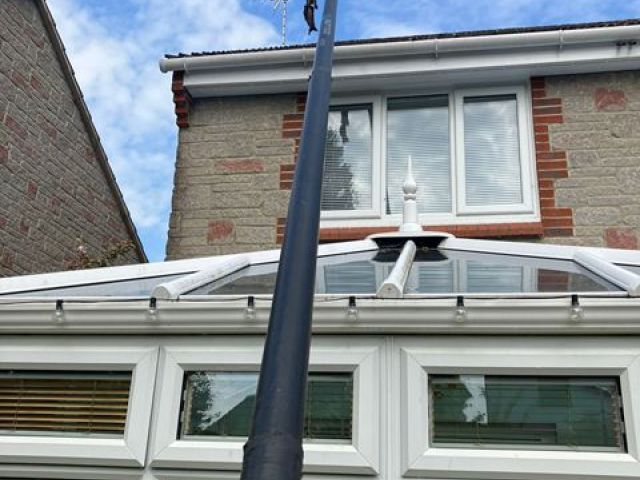 gutter-cleaining-p-31